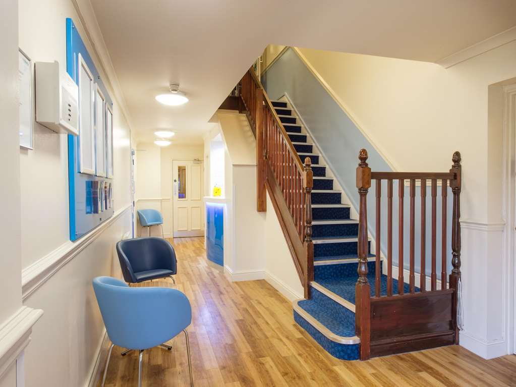 Travelodge Walton On Thames Interior foto